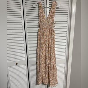 Forever 21 Floral V-Neck Maxi Dress